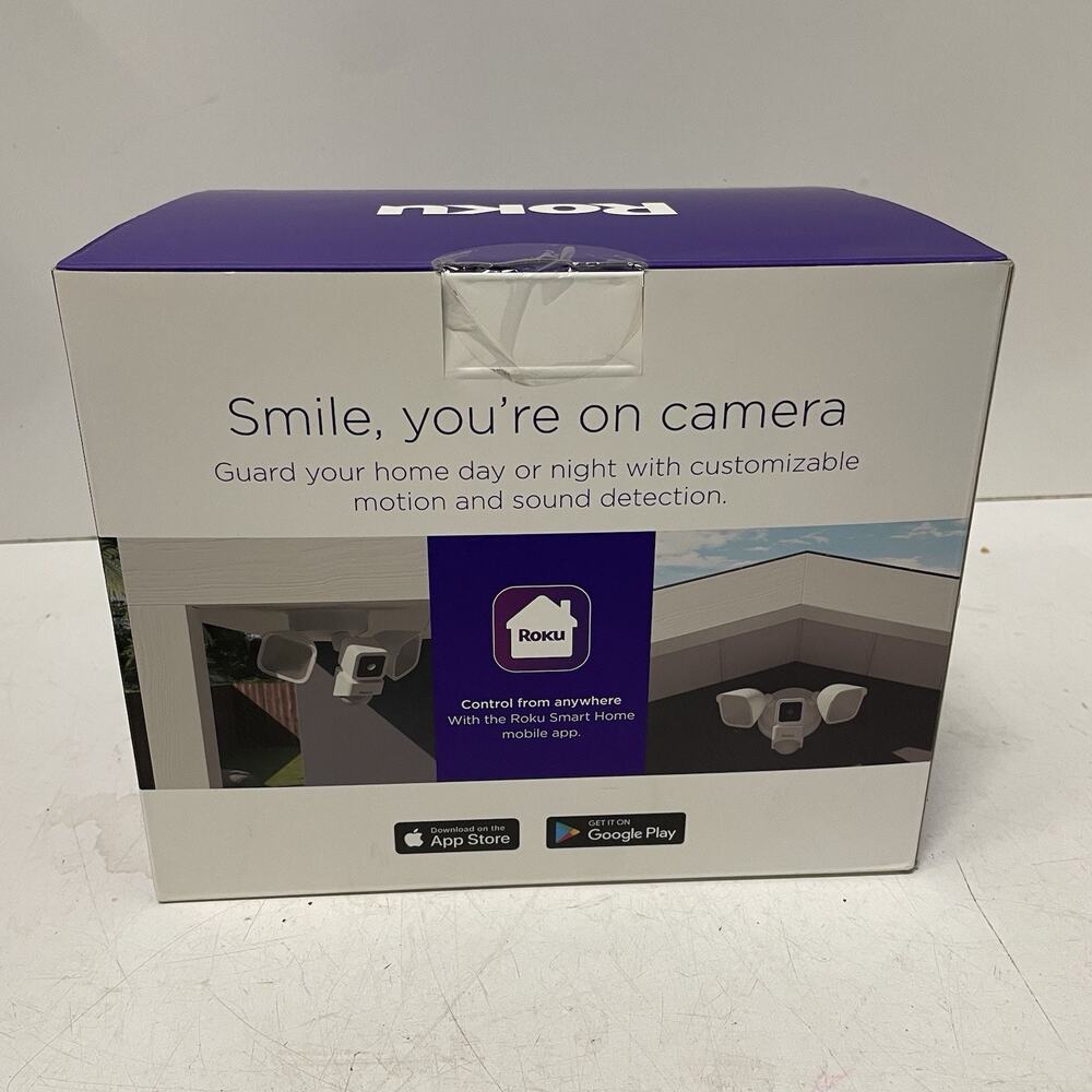 Roku Smart Home Floodlight Camera SE Wi-Fi Connected, Wired Surveillance Camera - Picture 3 of 4
